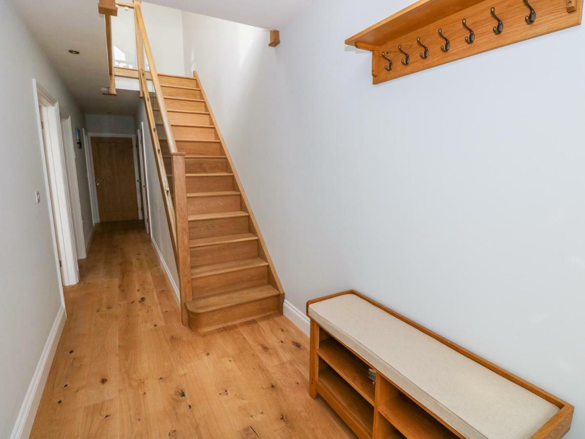 Mor Awelon Villa Goodwick Bagian luar foto